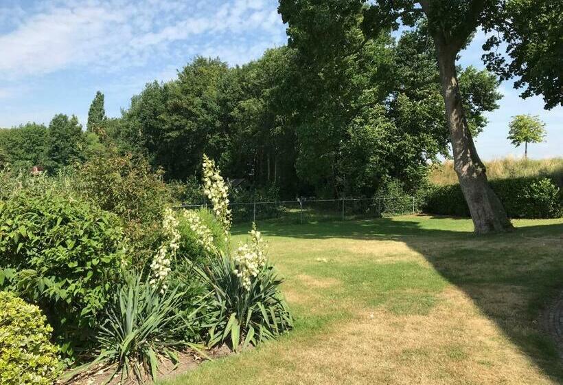 בית מלון כפרי De Gouden Molen