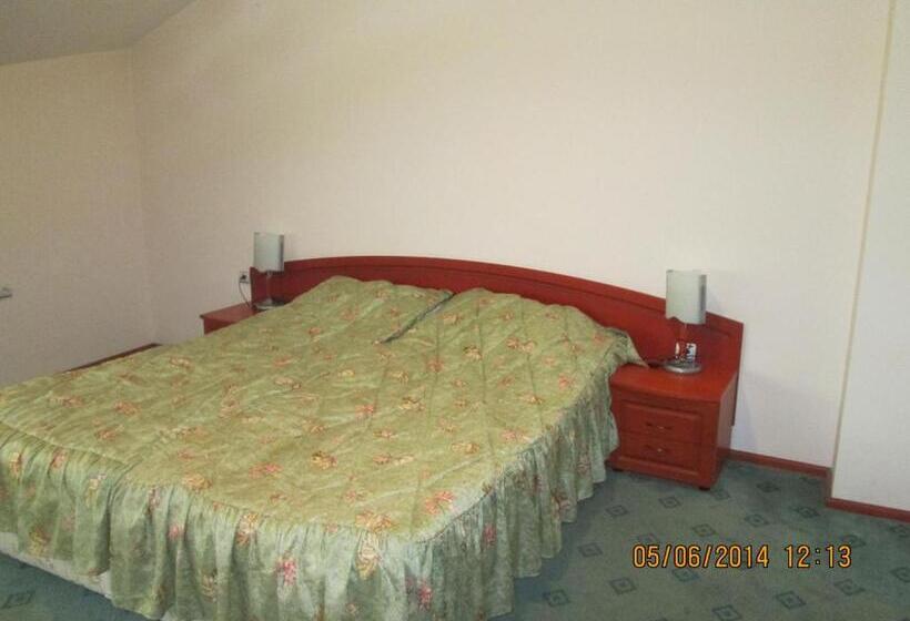 فندق Fisherman S Hut Family