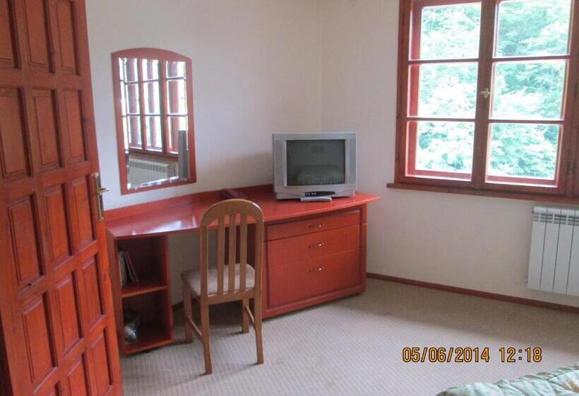 בית מלון כפרי Fisherman S Hut Family