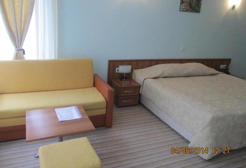 בית מלון כפרי Fisherman S Hut Family