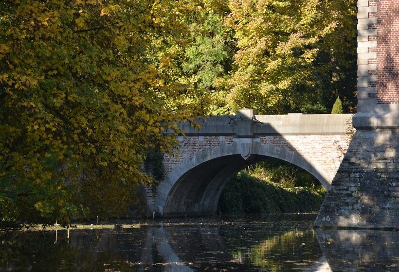 בית מלון כפרי Haras Des Chartreux