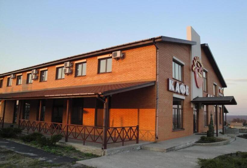 酒店 Kazanok