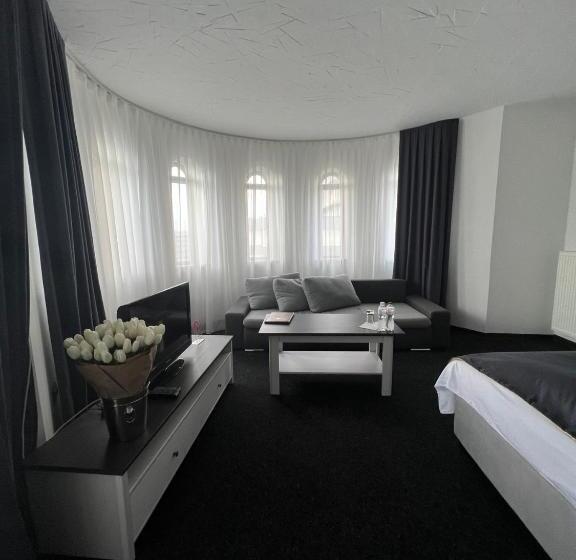 Отель Knyazhyi Dvir