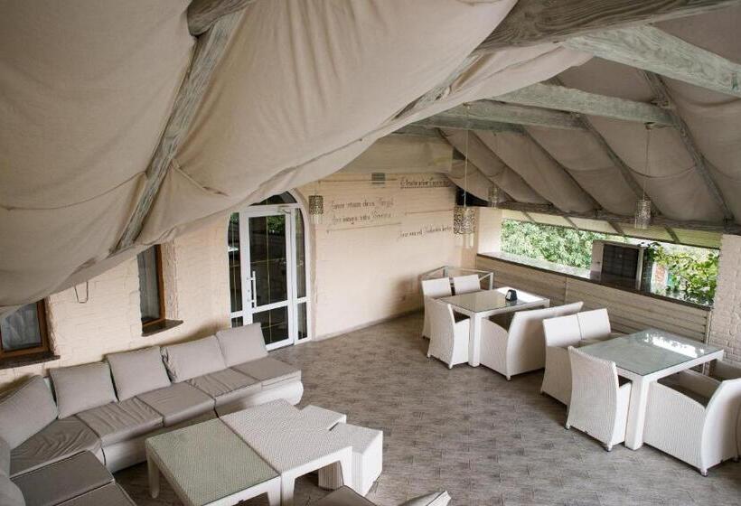 Отель Knyazhyi Dvir