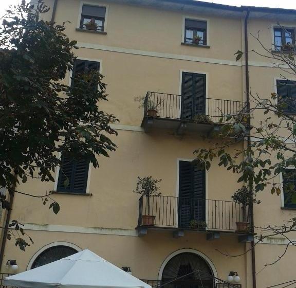 בית מלון כפרי La Pania