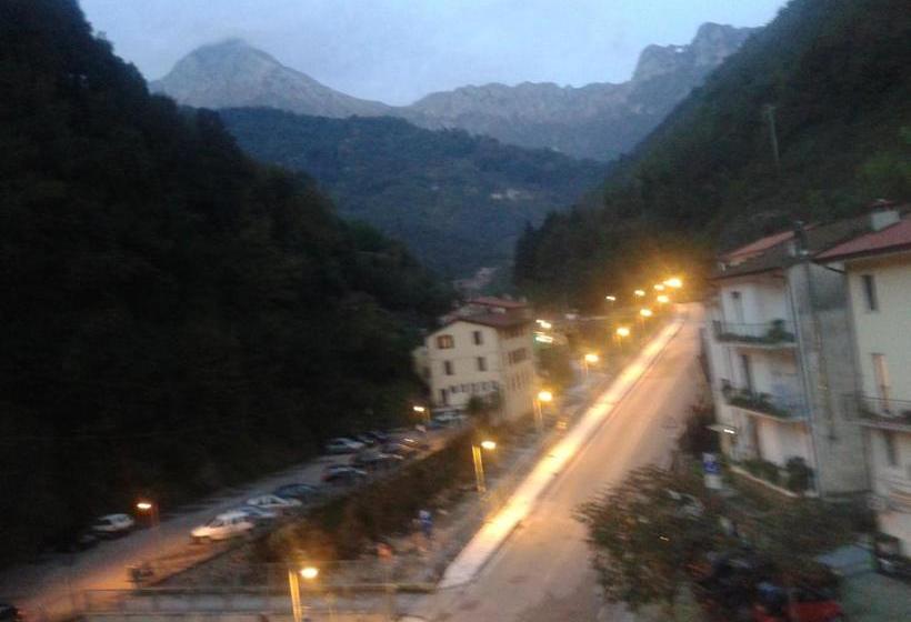 בית מלון כפרי La Pania