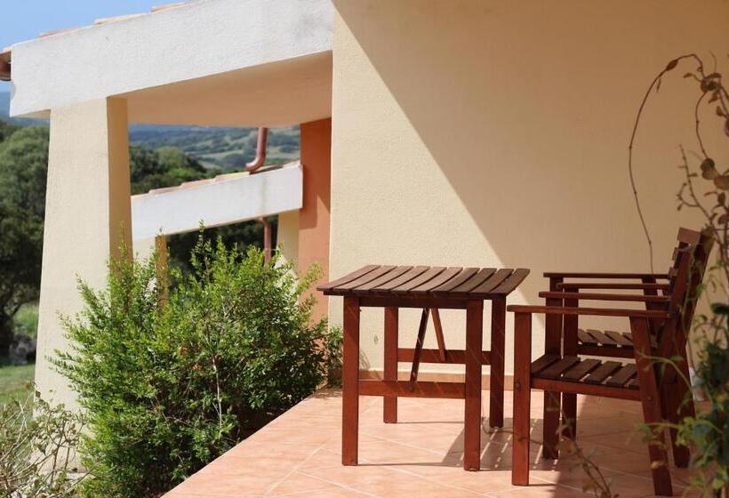 ホテル Locanda Rurale Lu Salconi