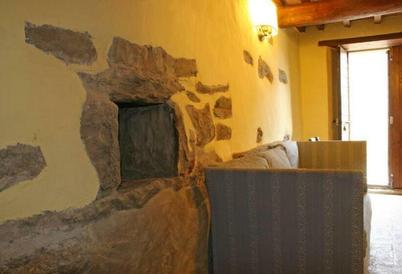 Отель Podere Pian De  Cortini