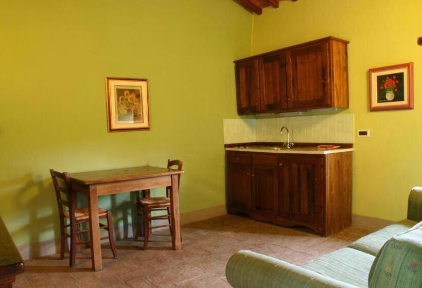 Отель Podere Pian De  Cortini