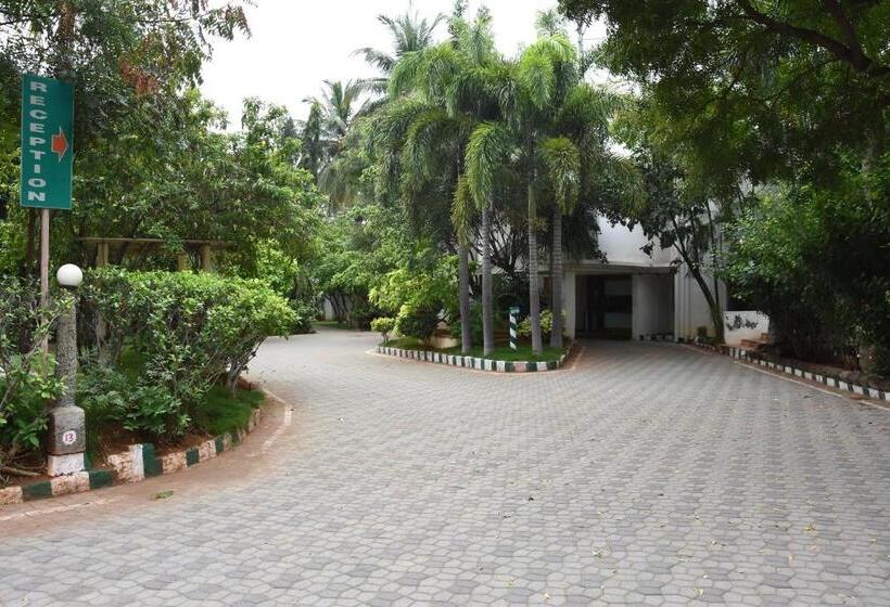 ホテル Poppys Vista