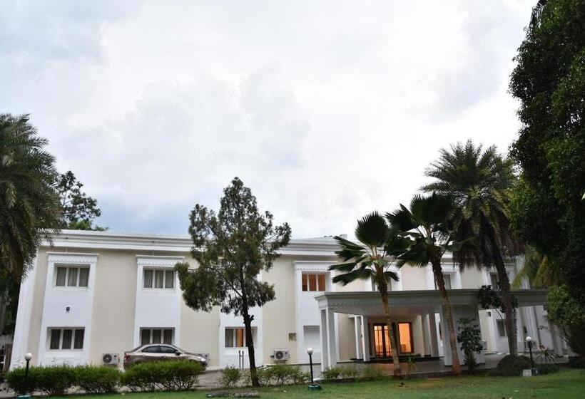 ホテル Poppys Vista