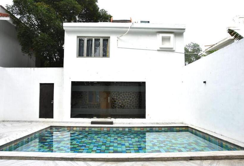 ホテル Poppys Vista