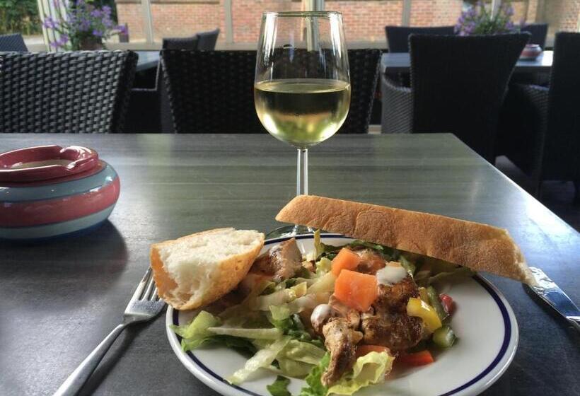 בית מלון כפרי Restaurant Cafe Houben