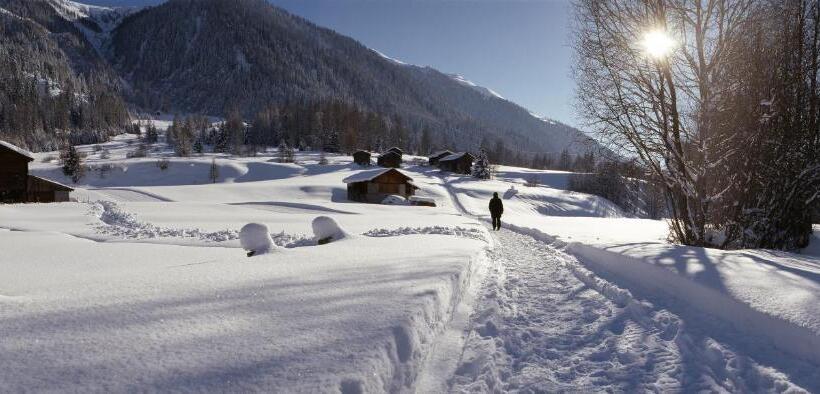 בית מלון כפרי Restaurant Drei Tannen