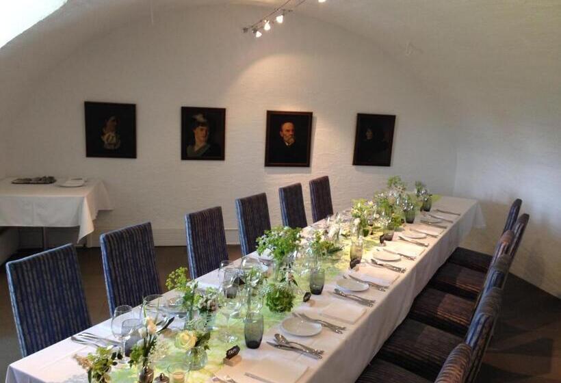 בית מלון כפרי Restaurant Schlössli Sax