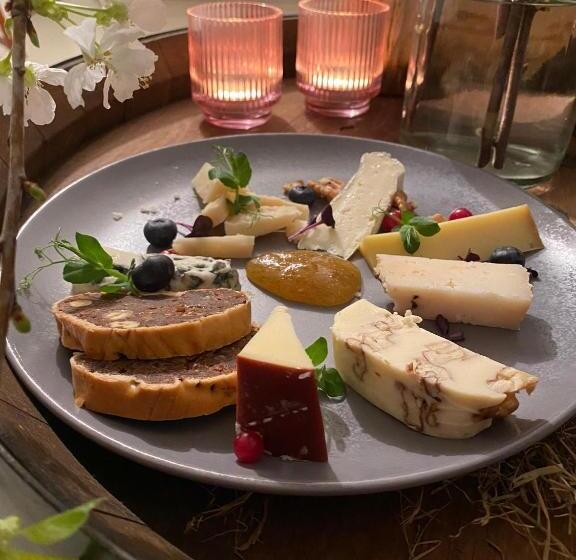 호텔 Restaurant Schlössli Sax