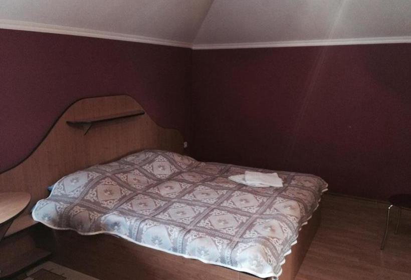 בית מלון כפרי Zoloti Vorota