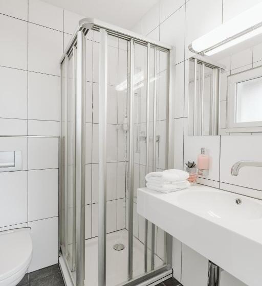 Landgasthof Und Seminarhotel Lueg