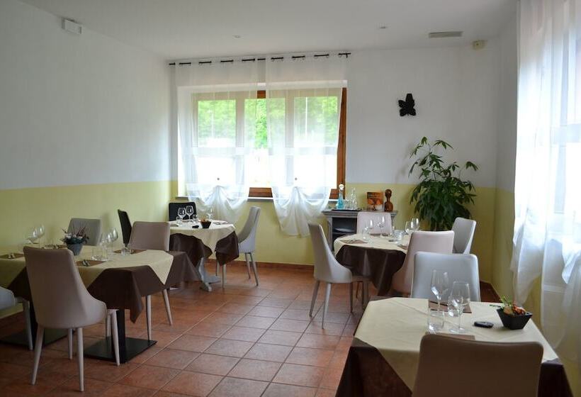 פנסיון Ai Canipai