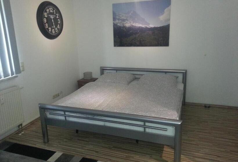 ペンション Apartment Marx