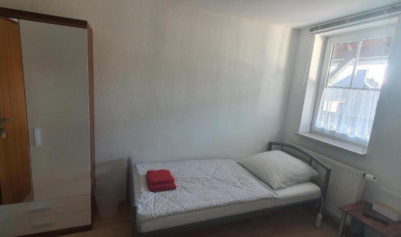 ペンション Apartment Marx