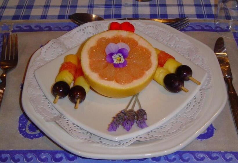 بنسيون At Whale Phin Guest House