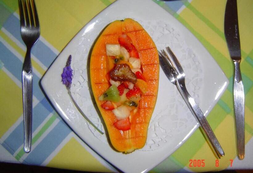 بنسيون At Whale Phin Guest House