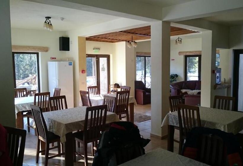 פנסיון Complex Transalpina Lac