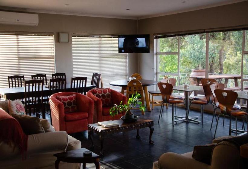 פנסיון Desert Dew Guest House