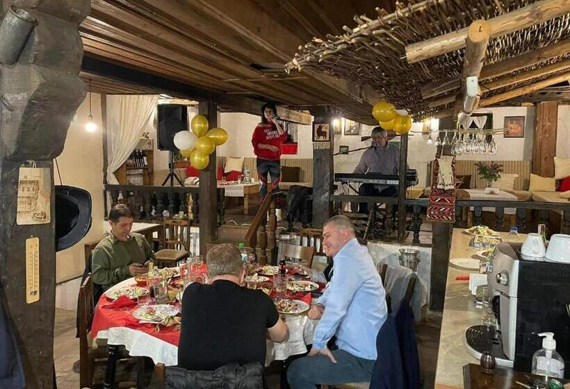 ペンション Guest House Popov