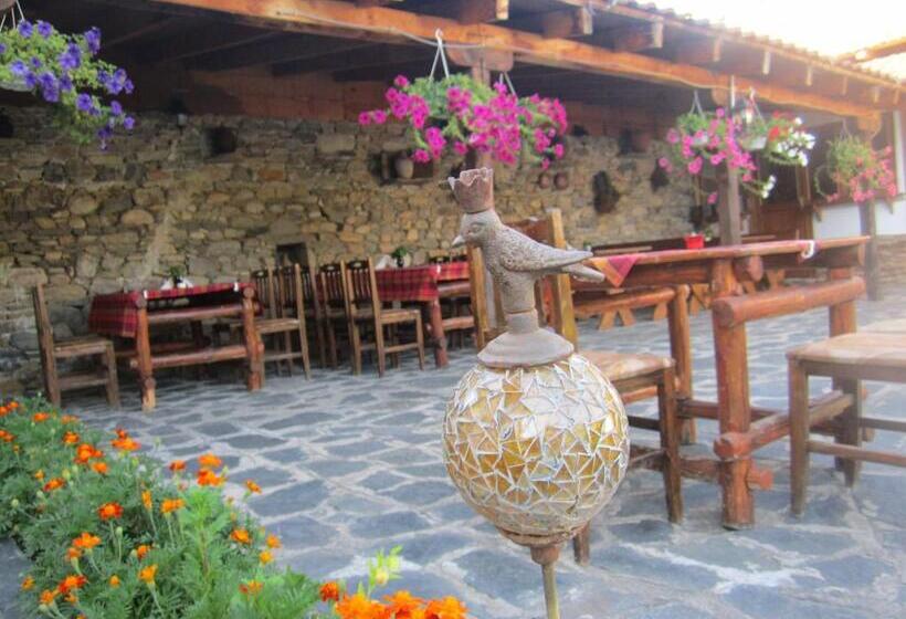 ペンション Guest House Popov