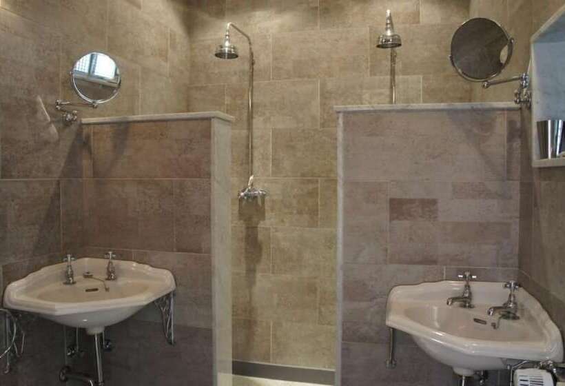 بنسيون Hostellerie La Maison De Maître