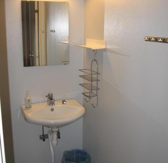 펜션 Kullerbacka Gästhus