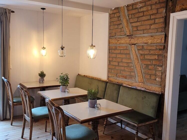 膳宿费 Land Gut Berlinchen