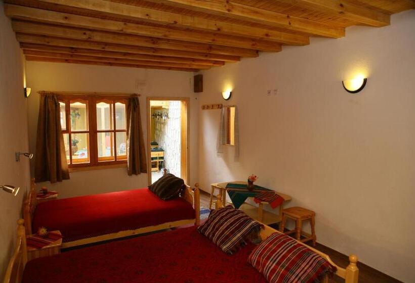 פנסיון Pelican Birding Guest House