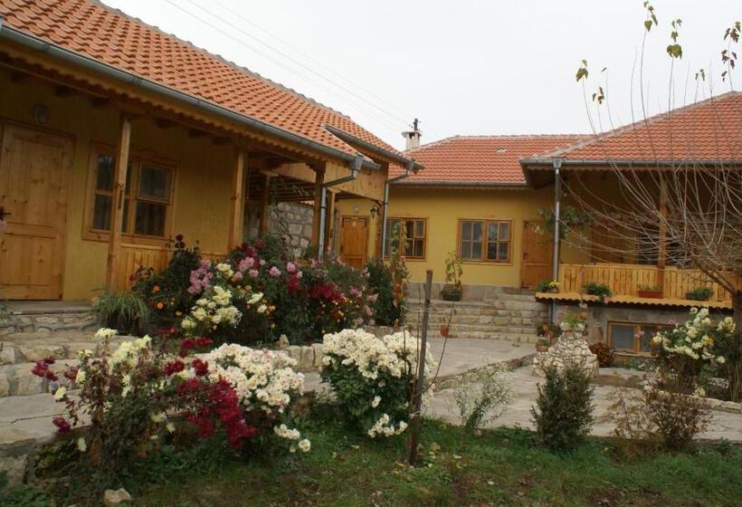 פנסיון Pelican Birding Guest House