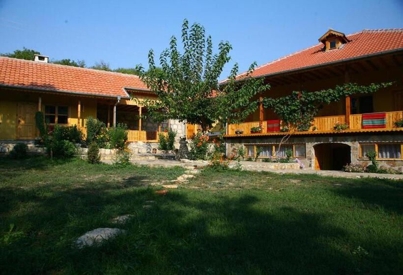 פנסיון Pelican Birding Guest House