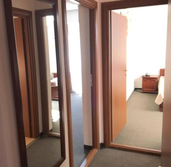 펜션 Restaurant La Conac