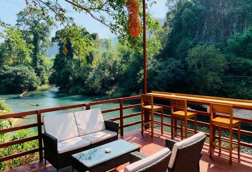 פנסיון Springriver Resort