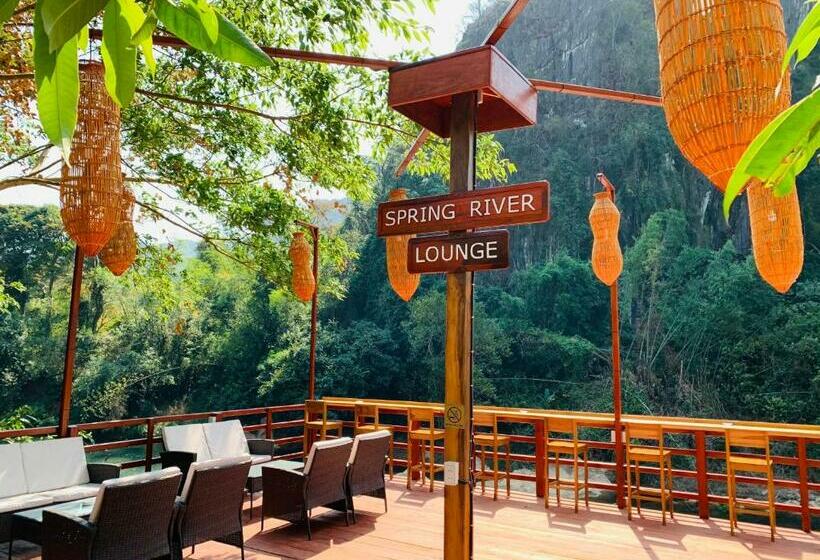 بنسيون Springriver Resort