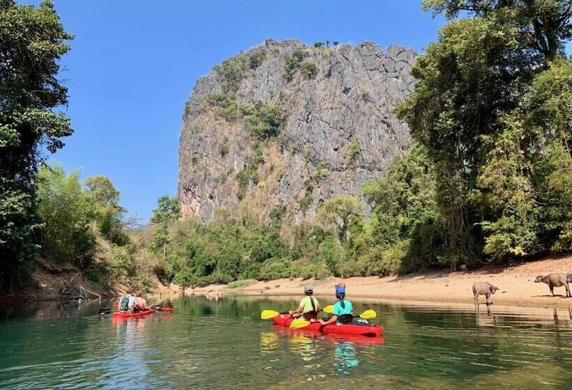 פנסיון Springriver Resort