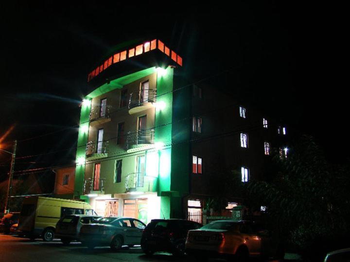 Pensiunea Ivu Si Raul