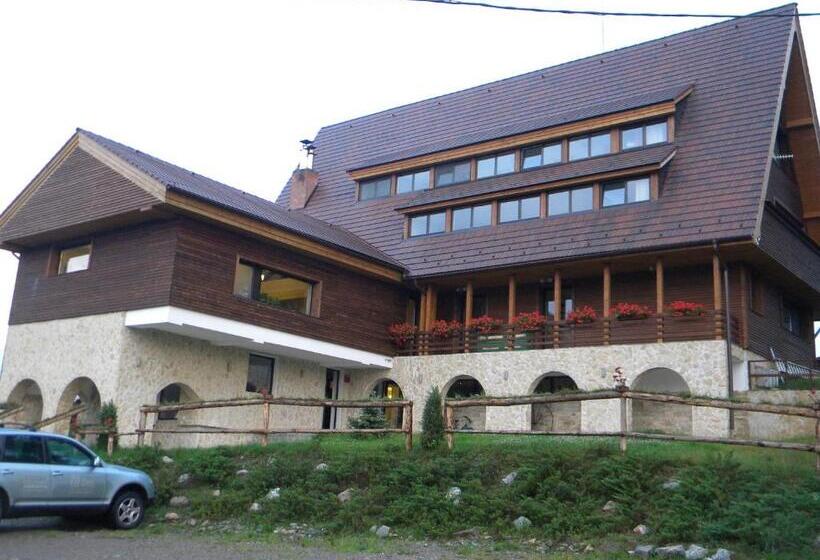 Pensiunea Smida Park