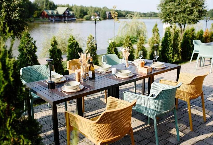 منتجع Shepilska Relax Complex