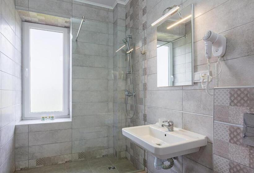 منتجع Shepilska Relax Complex