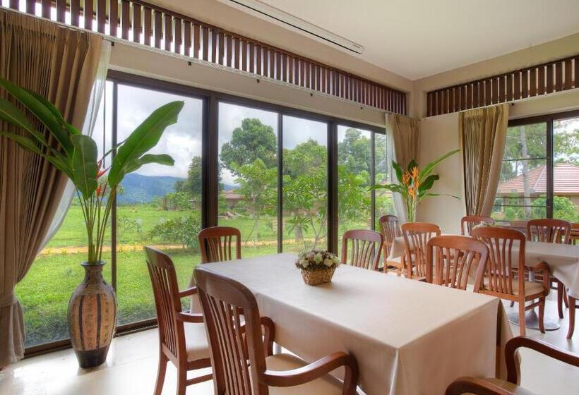 אתר נופש Sabaidee Valley