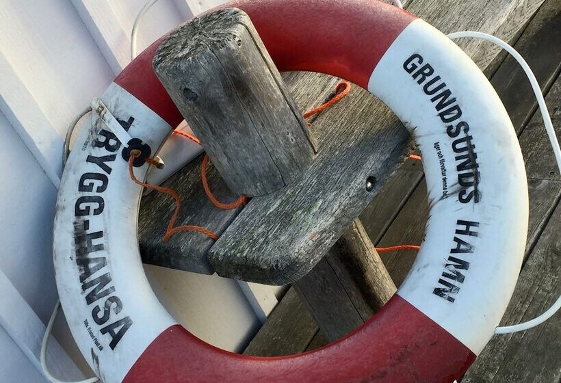 Skaftö Hotell Villa Lönndal, Grundsund