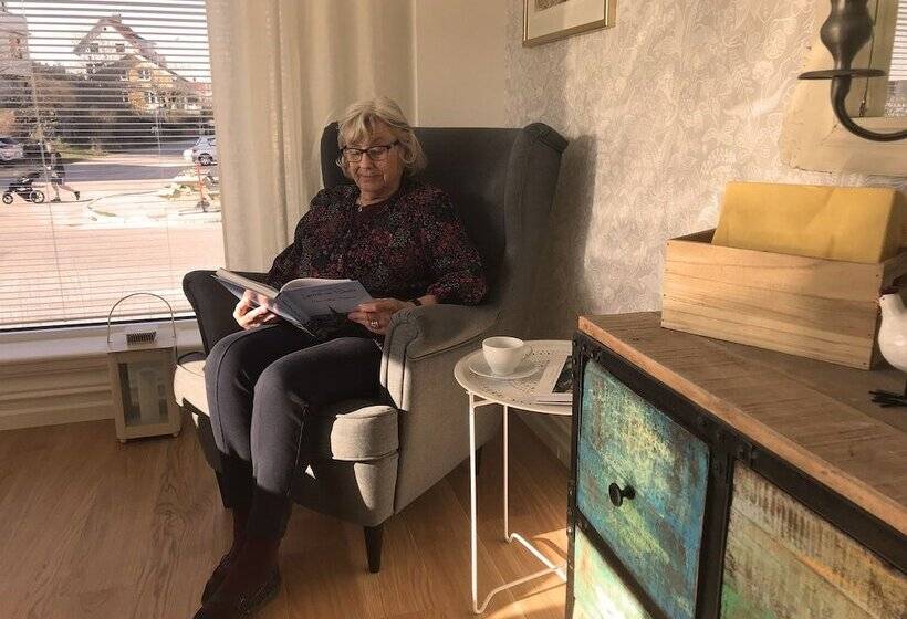 Skaftö Hotell Villa Lönndal, Grundsund