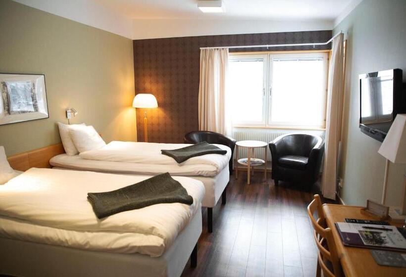 فندق Vårdnäs Stiftsgård