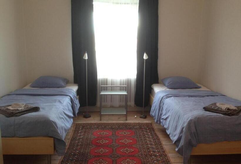 Vitaby Järnvägshotell